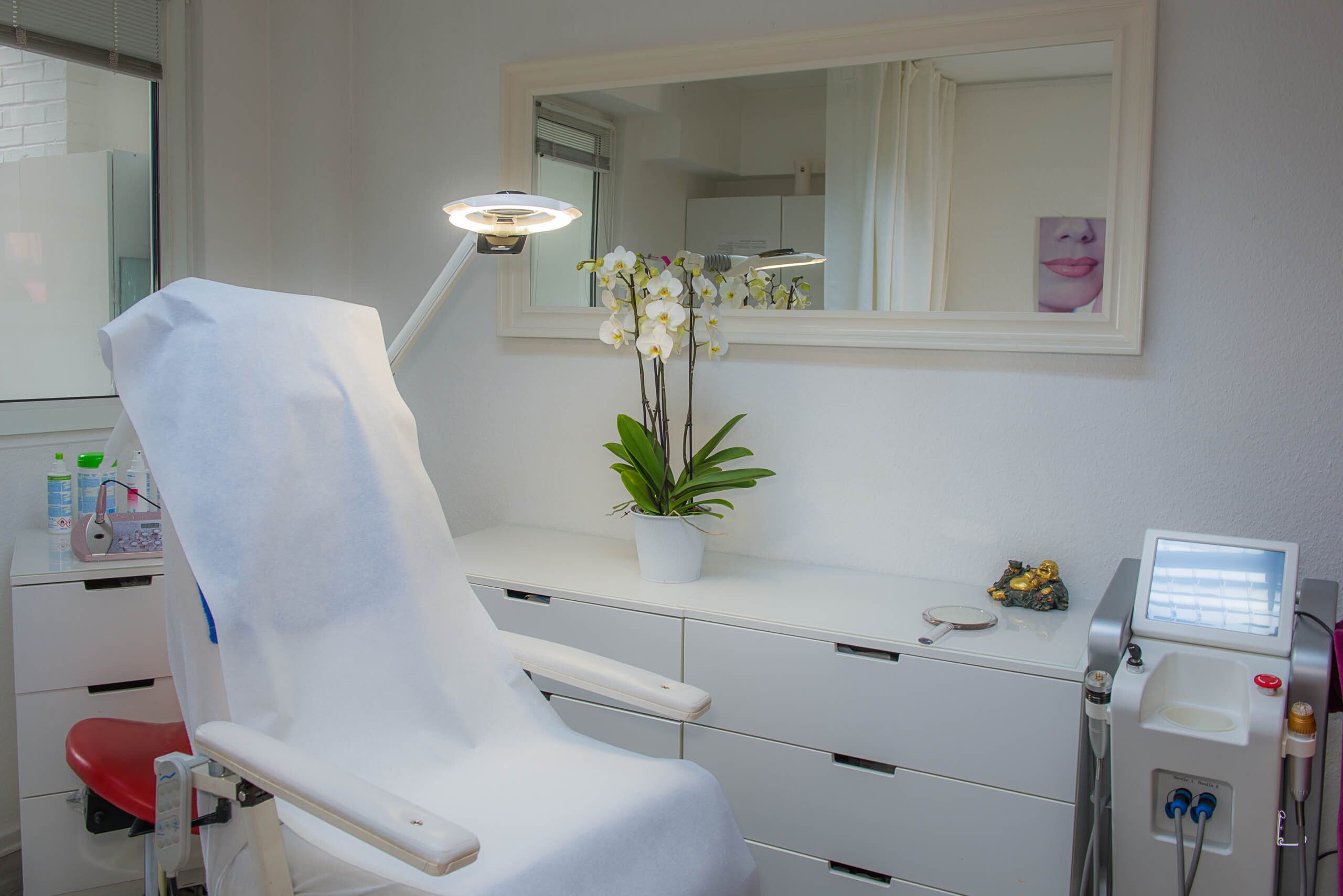 Conny Egg 2021-04-16 Portraitfotos - 0080.jpg